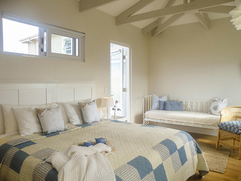 Marine Beachfront Guesthouse footer