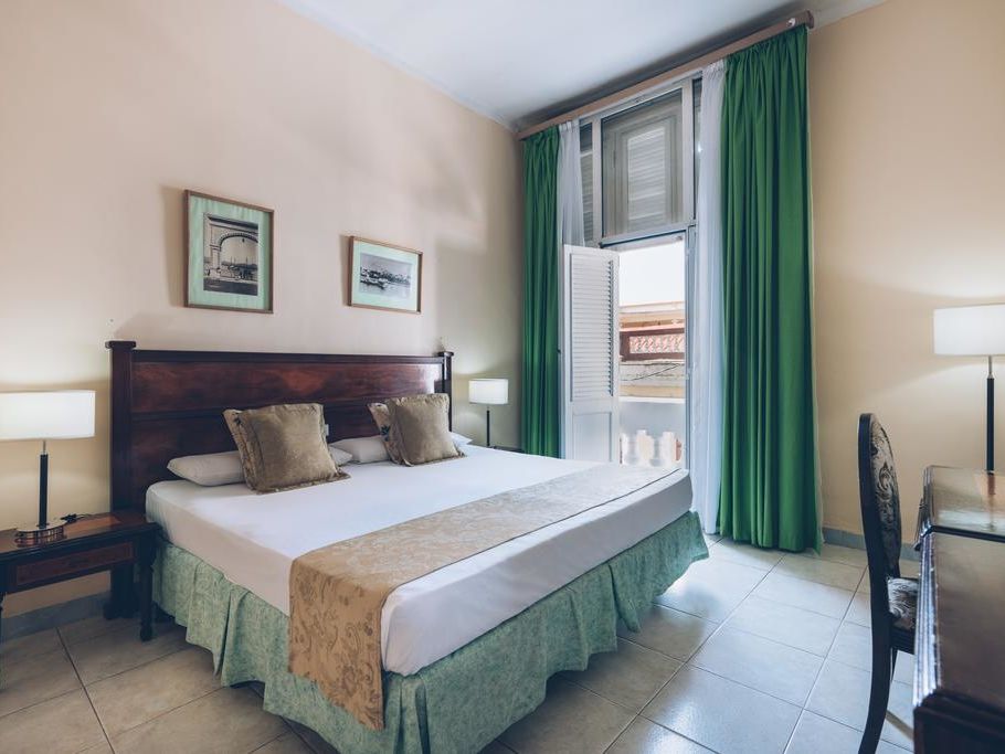 b Casa granda kamer