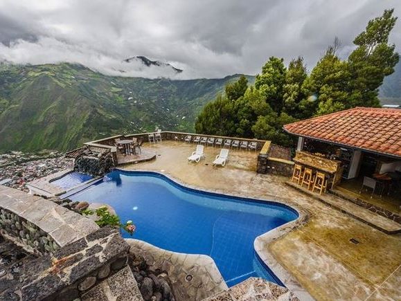 Baños   Luna Volcán