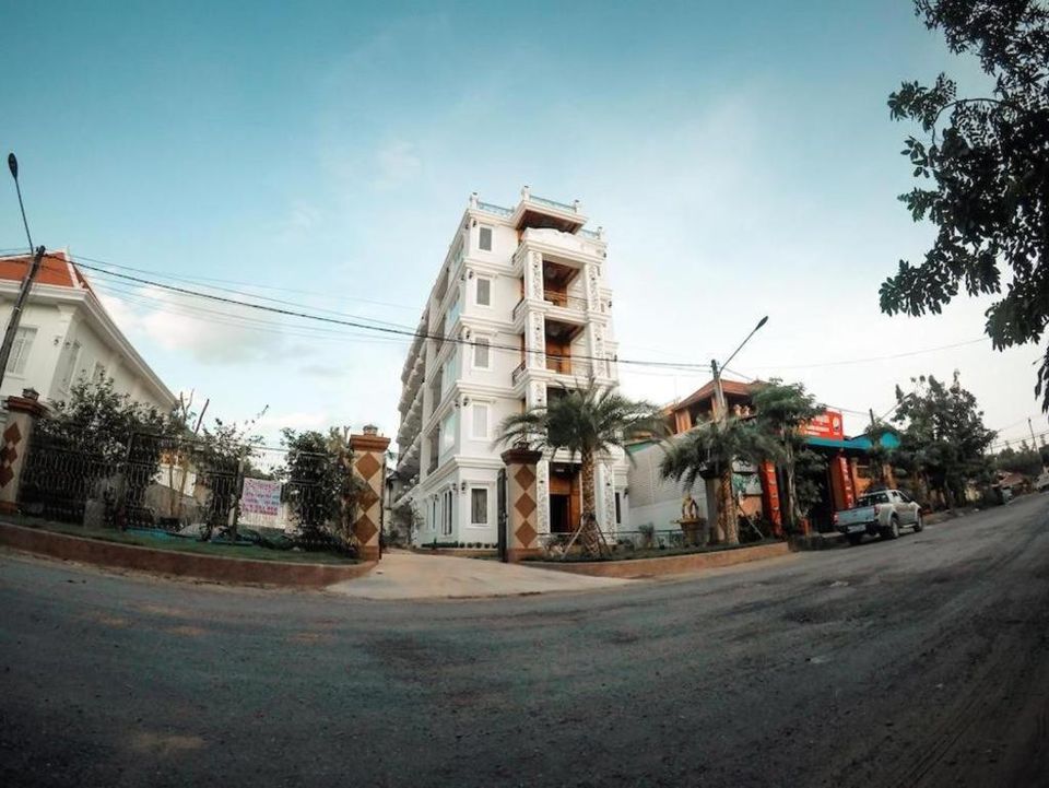 Boutique Kampot Hotel