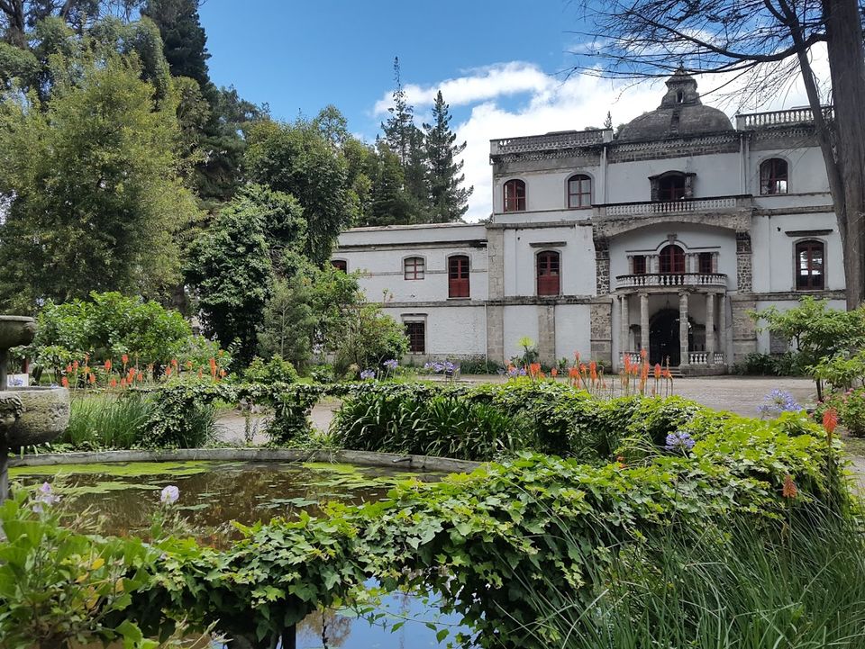 Hacienda La Cienega header
