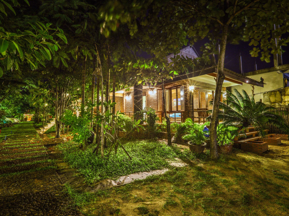 Kampot   Natural Bungalows