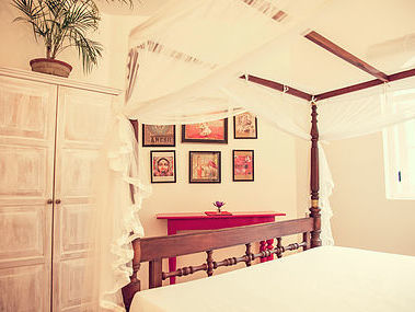 Mango House