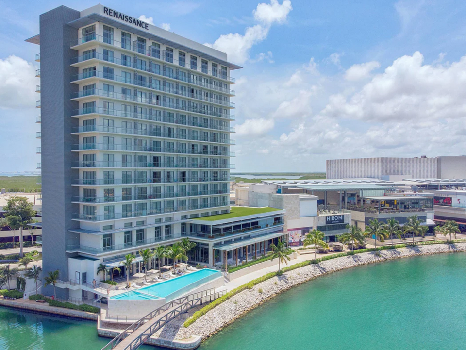 Renaissance Cancun