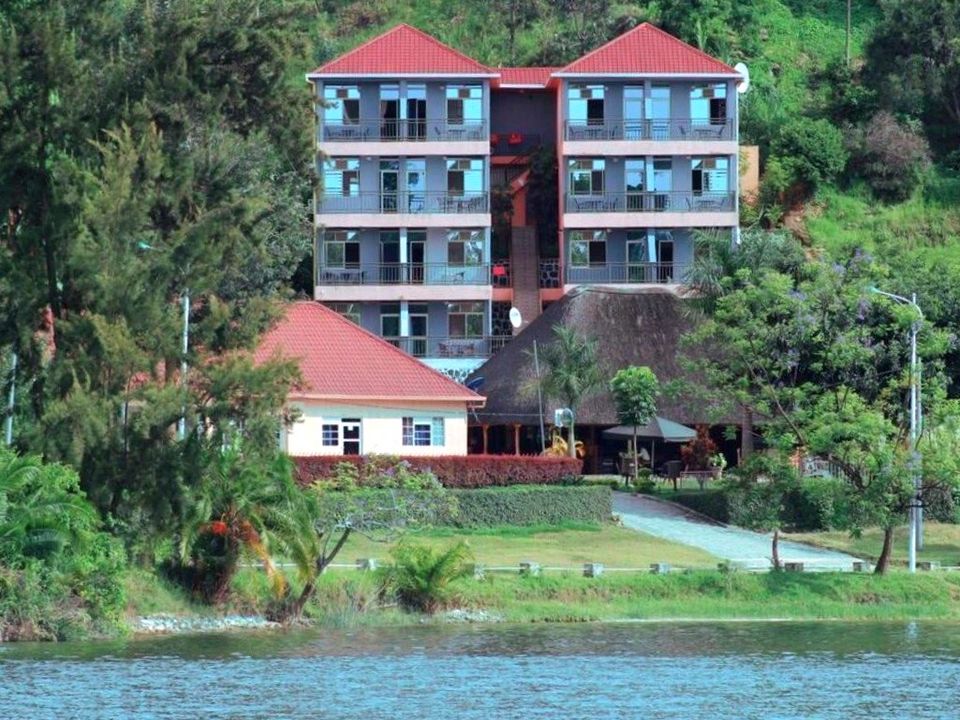 Rondreis Rwanda Delta Resort Hotel Kivumeer kanotocht