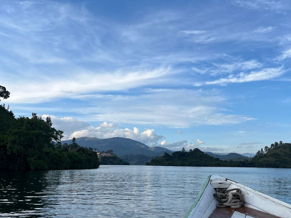 Rondreis Rwanda Lake Kivu boattour boottocht vissersboten