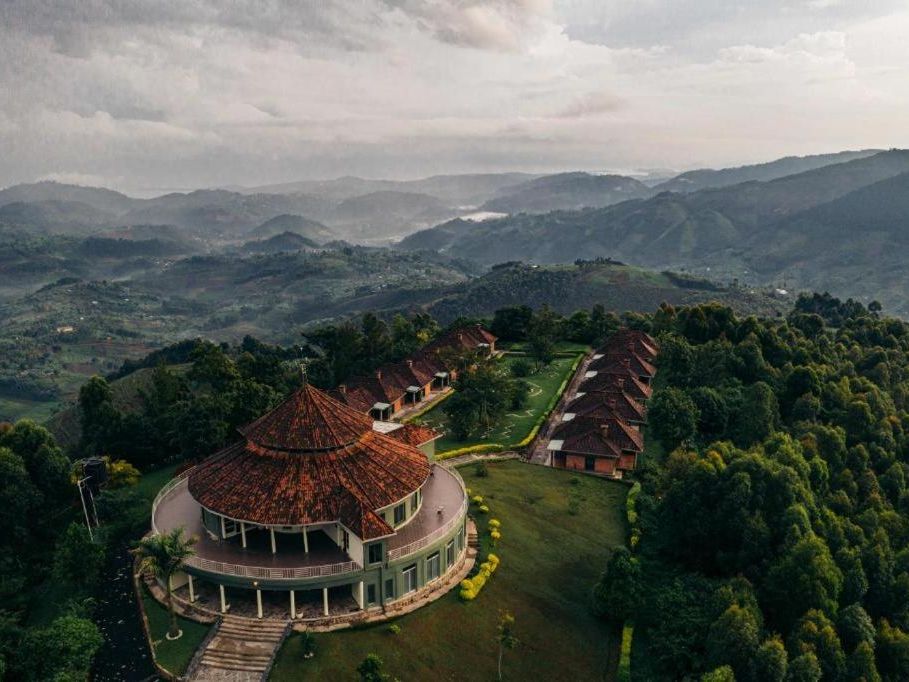 Rondreis Rwanda Nyungwe Top View Hill Hotel National Park bossen bergen