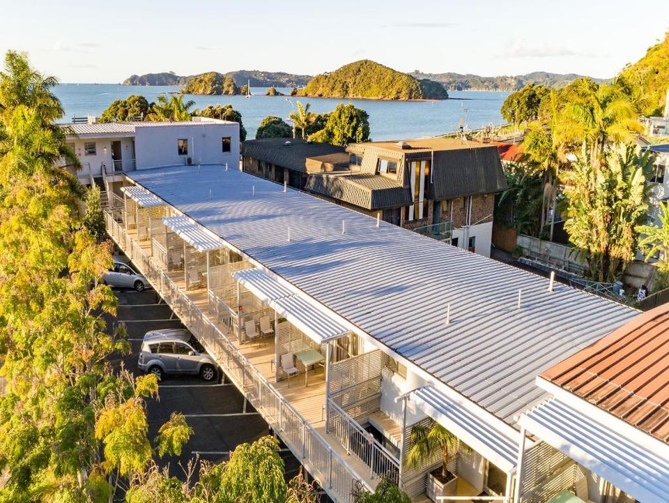 Sea Spray Suites