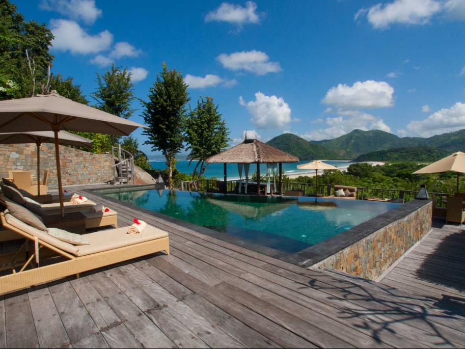 Sempiak Villas header