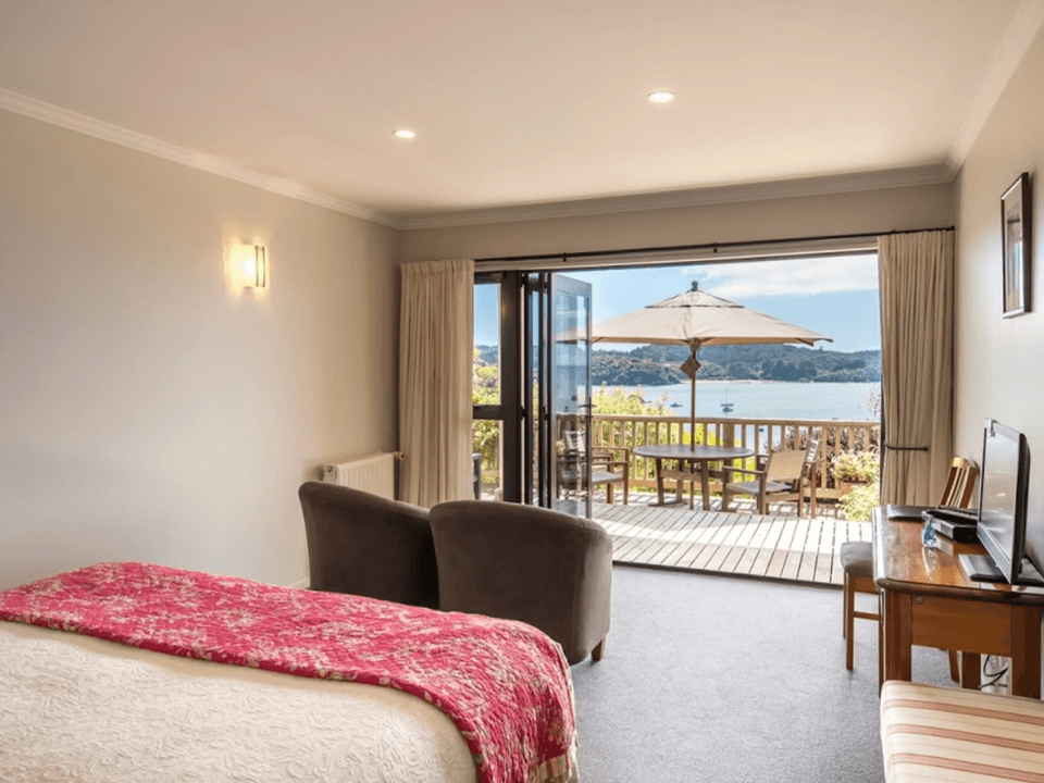Stewart Island Lodgejpg