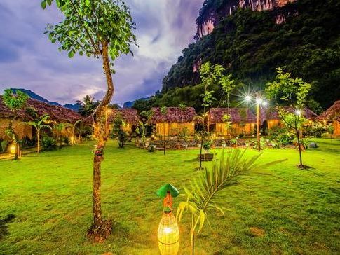 Tam Coc Garden Rice Fields   Ninh Binh