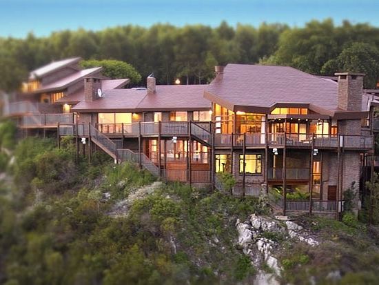 The Fernery Lodge header