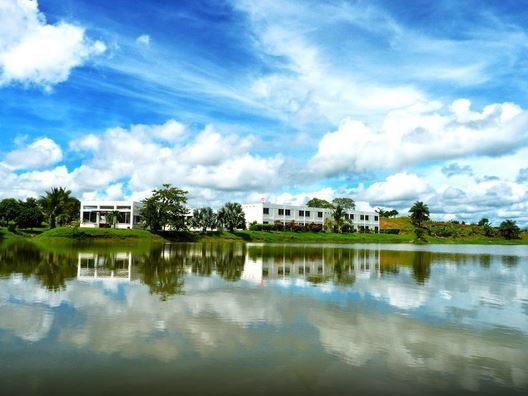 Vista lago ecoresort