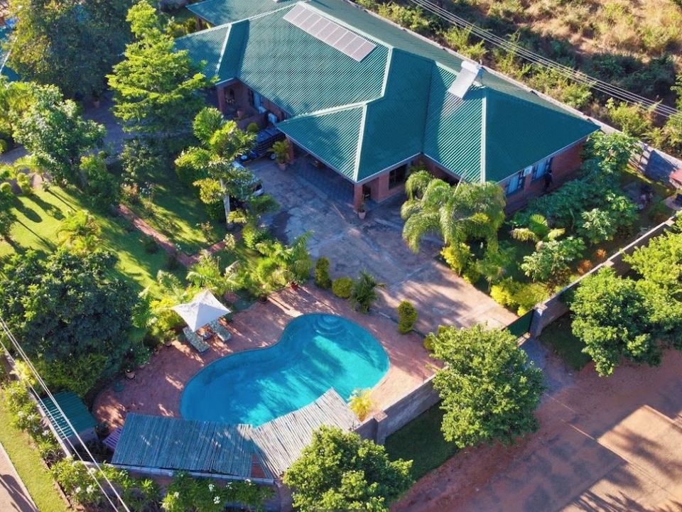 dzimbahwe guest lodge