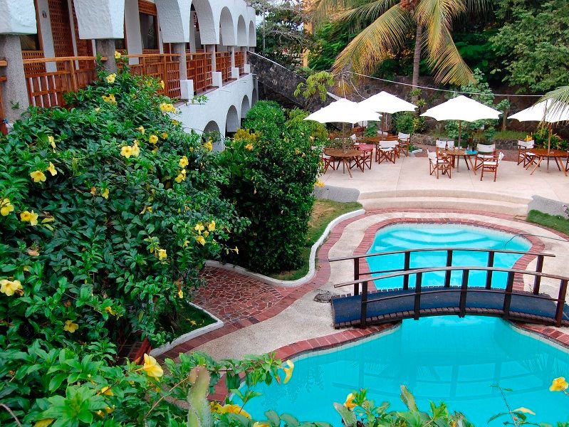 hotel silberstein galapagos back view