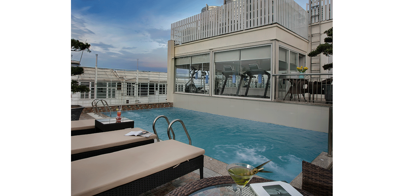 silk queen grand hotel