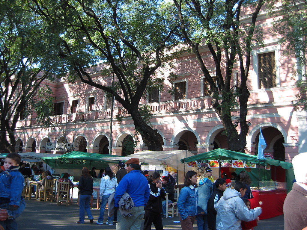 Rondreis Argentinie Buenos Aires Recoleta Markt