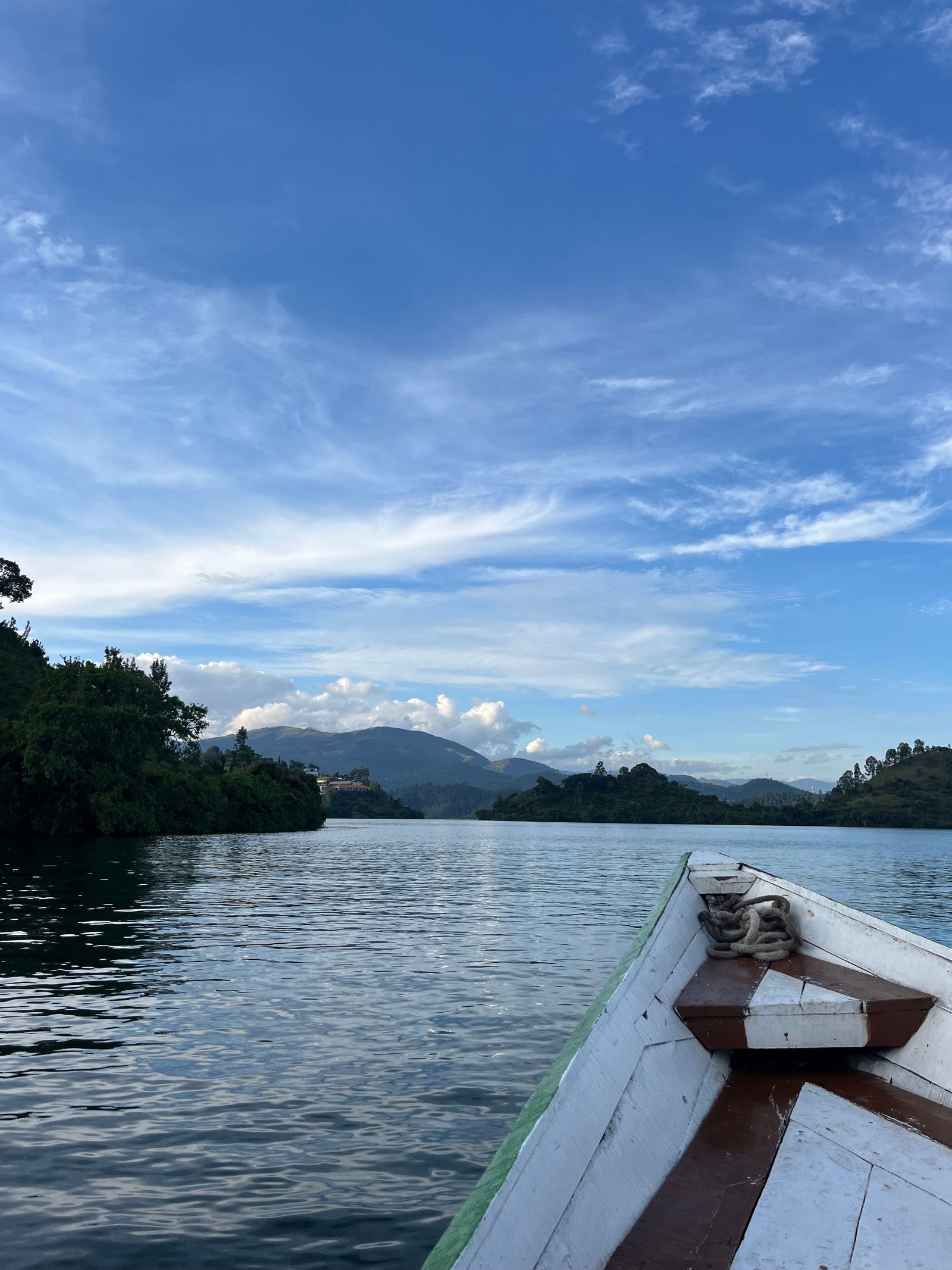 Rondreis Rwanda Lake Kivu boattour boottocht vissersboten