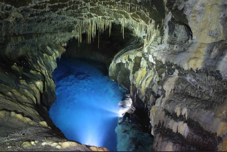Rondreis Zuid Korea Jeju Blue Hole