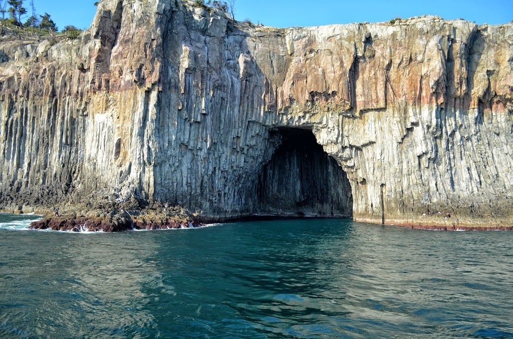 Rondreis Zuid Korea Jeju Rotsen