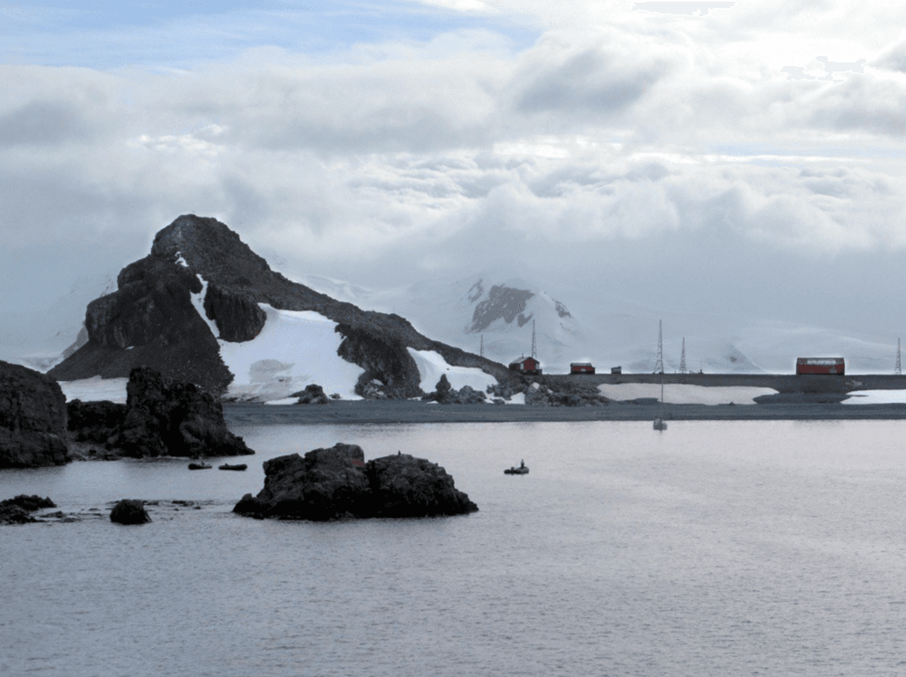 Rondreizen Antarctica AN camara base