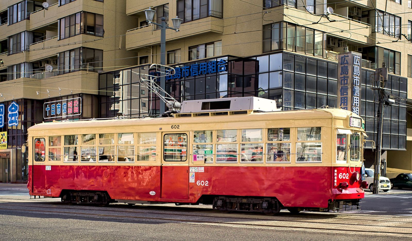 Rondreizen Japan   Hiroshima   Tram