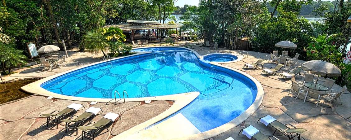 Pachira Lodge header