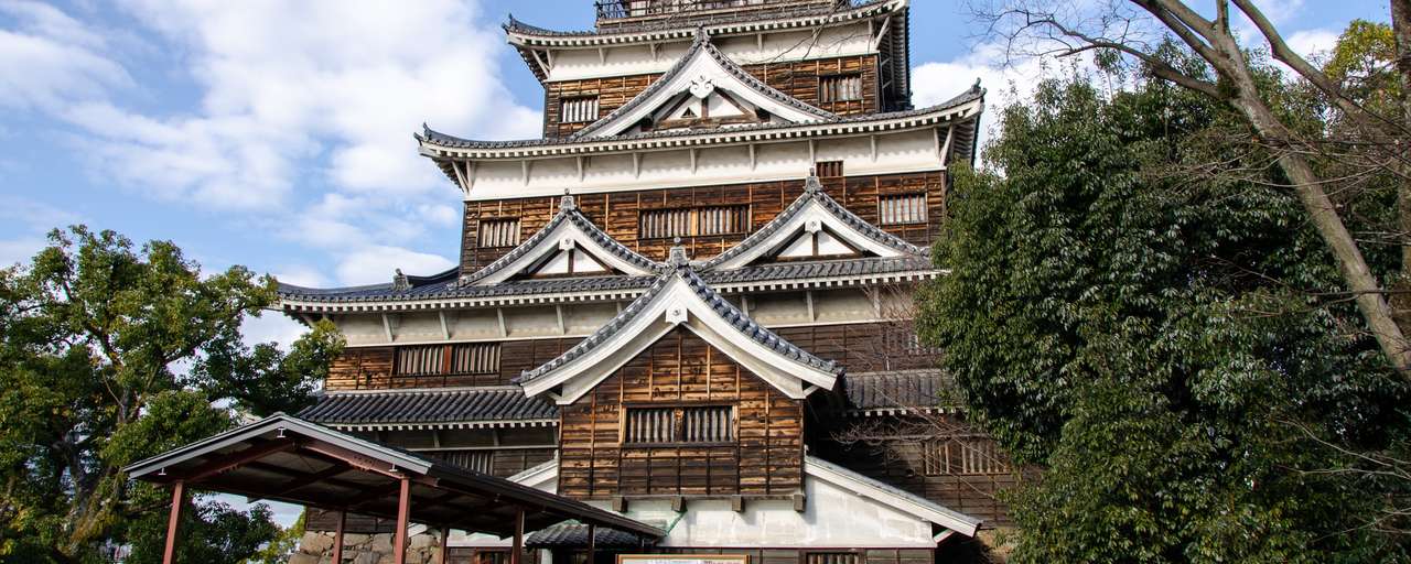 Rondreizen Japan   Hiroshima   Kasteel