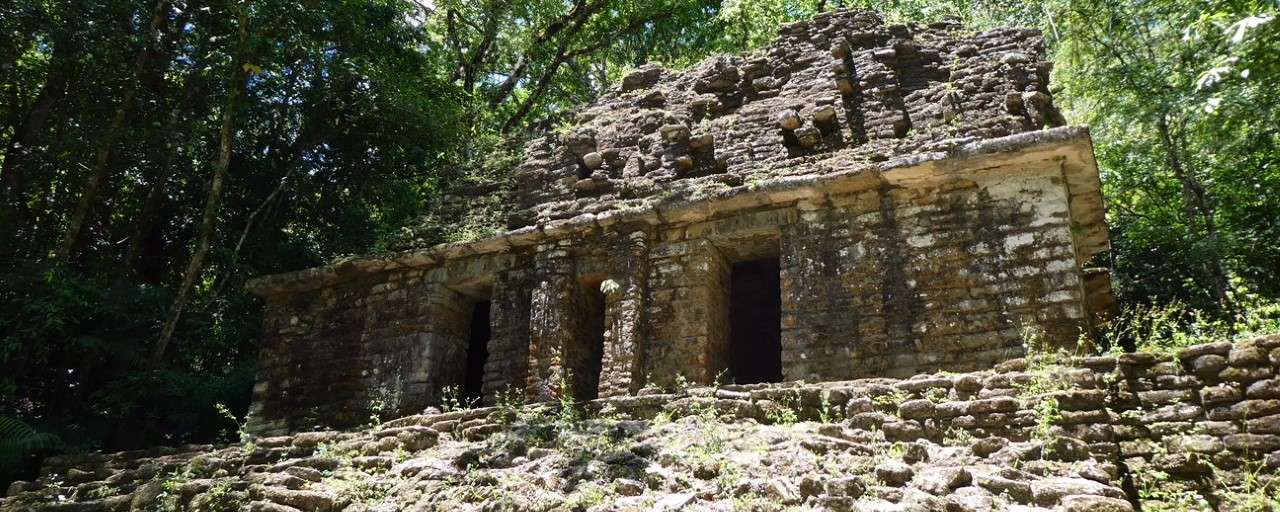 Yaxchilan header