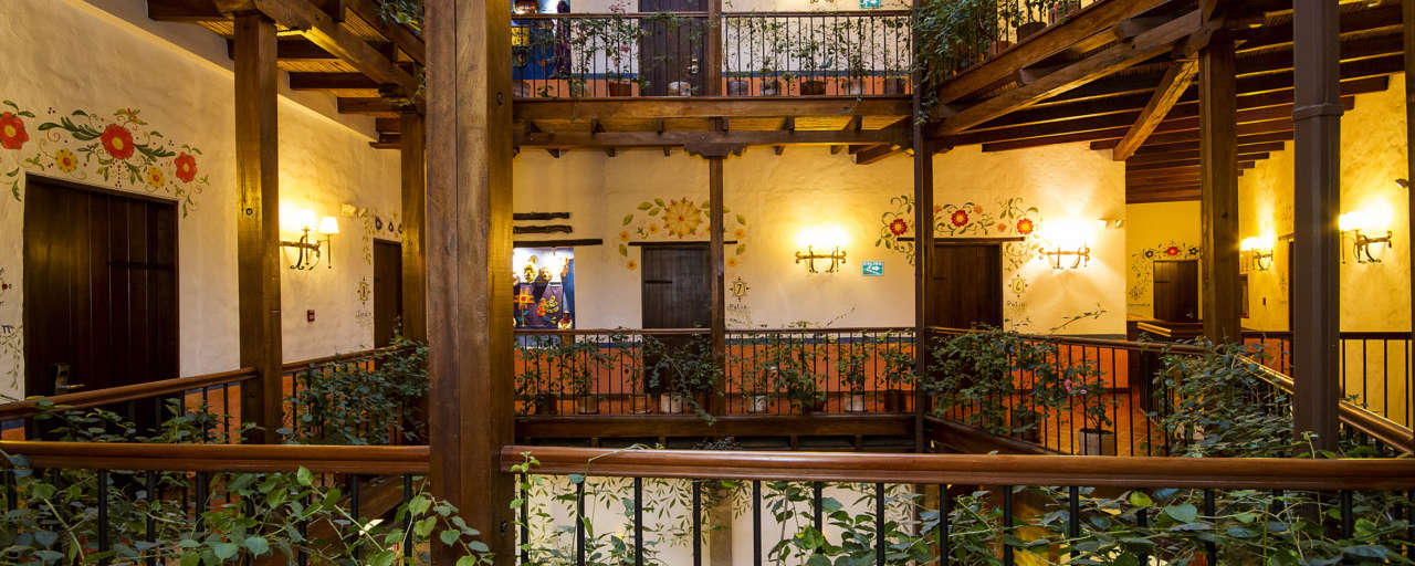 casona de la ronda header