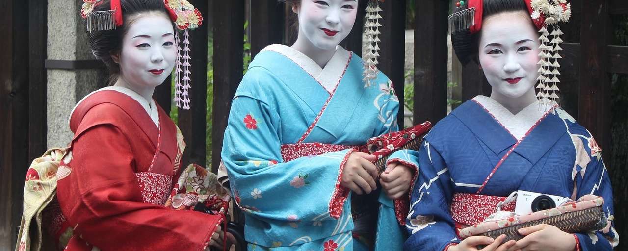 geisha   ()
